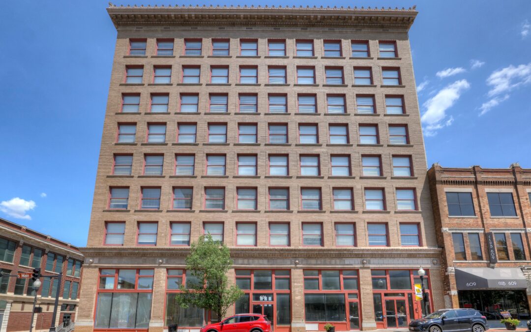 6th and Main Street, 808 Joplin, MO 64801 
