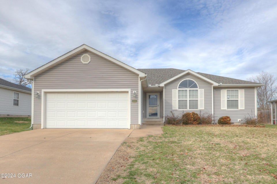 4231 W 28th Street, Joplin, MO 64804